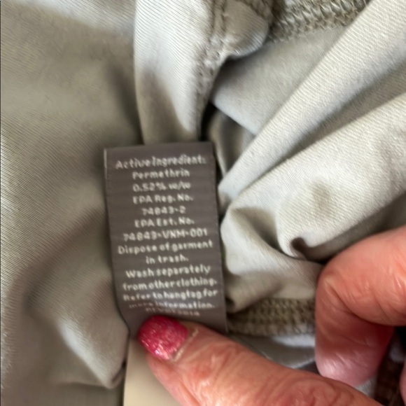 L.L. Bean Kids' Light Gray Hooded Shirt Insect Shield Size Large - Picture 9 of 9